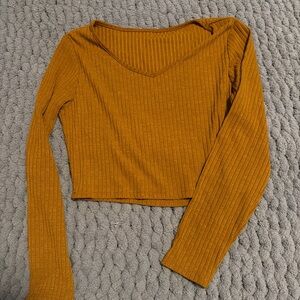 SHEIN Ribbed Amber Long Sleeve Crop Top